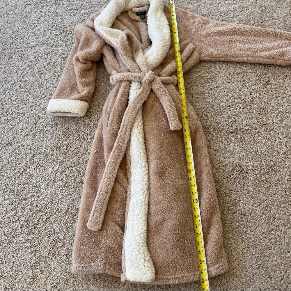 Hammacher Schlemmer Womens Robe L/XL Executive Sherpa Hyge Cozy Luxury Old Money
